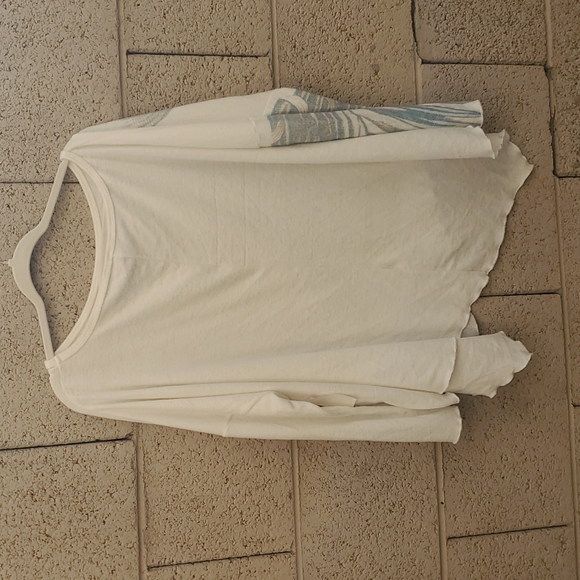 New Go Couture Printed Asymmetrical Hem Dolman Sweater. - Picture 13 of 15